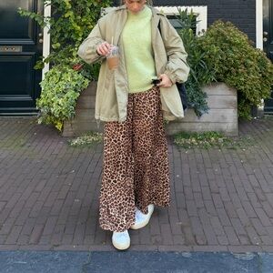 Summersalt leopard print pant